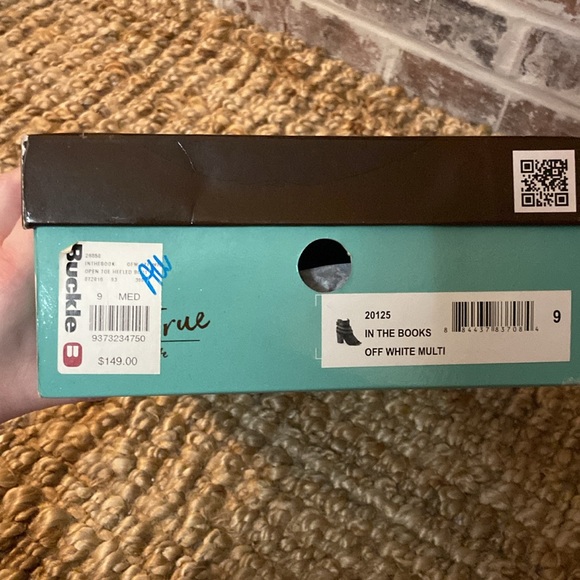 Diba True Open Toe Boots - Picture 8 of 8